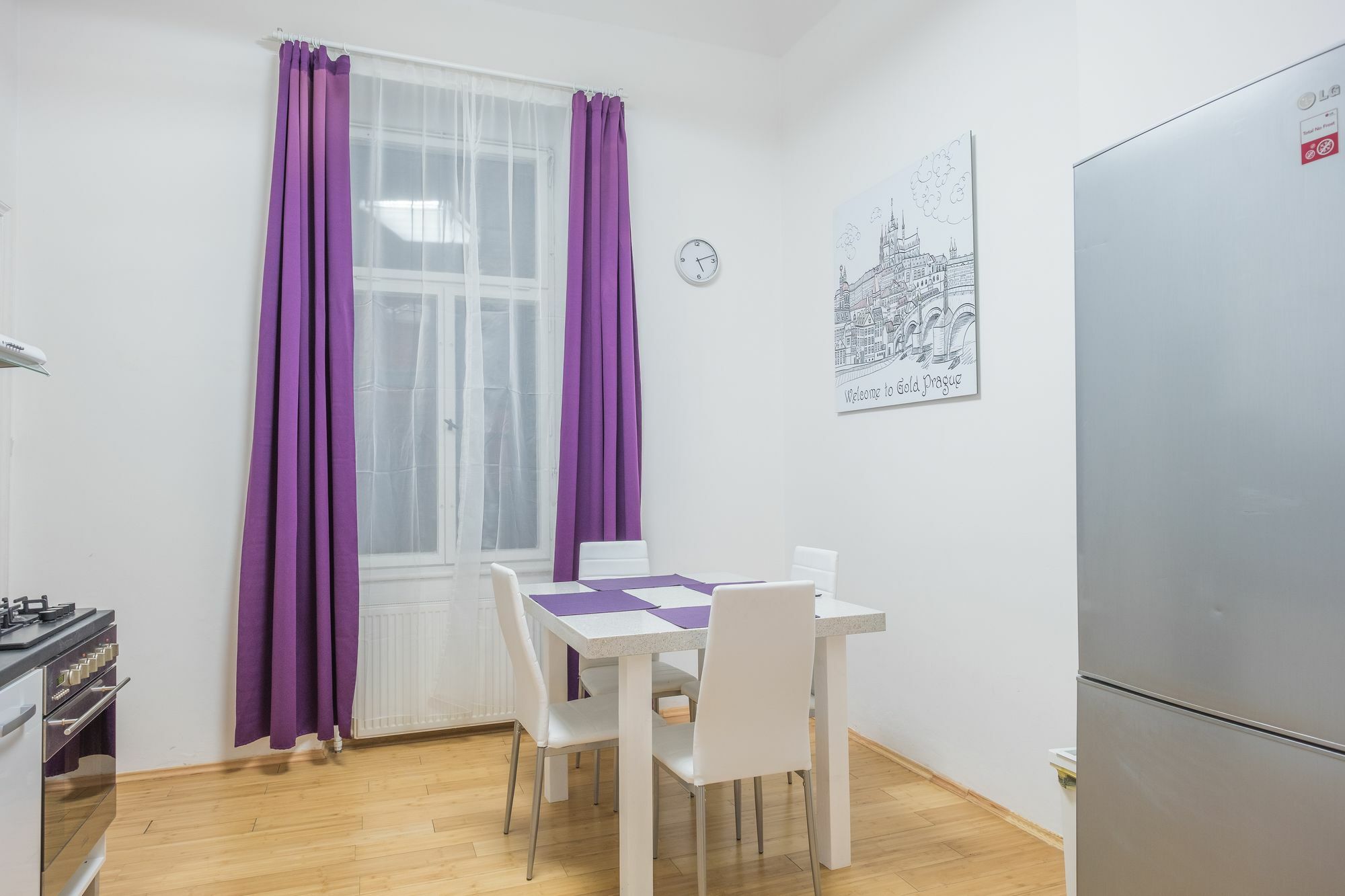Apartments Resslova By The Dancing House 프라하 외부 사진