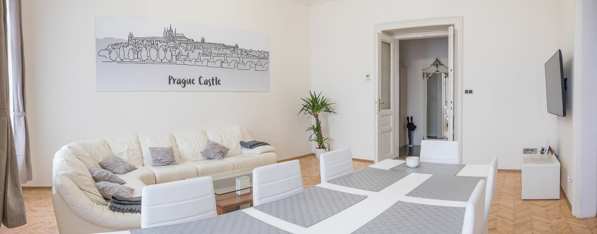 Apartments Resslova By The Dancing House 프라하 외부 사진